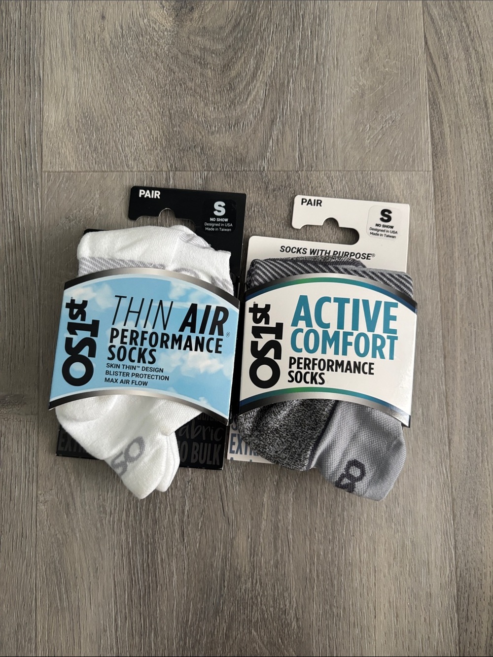 Thin Air & Active Comfort Performance Socks - White & Gray - Small, 2 pairs NEW